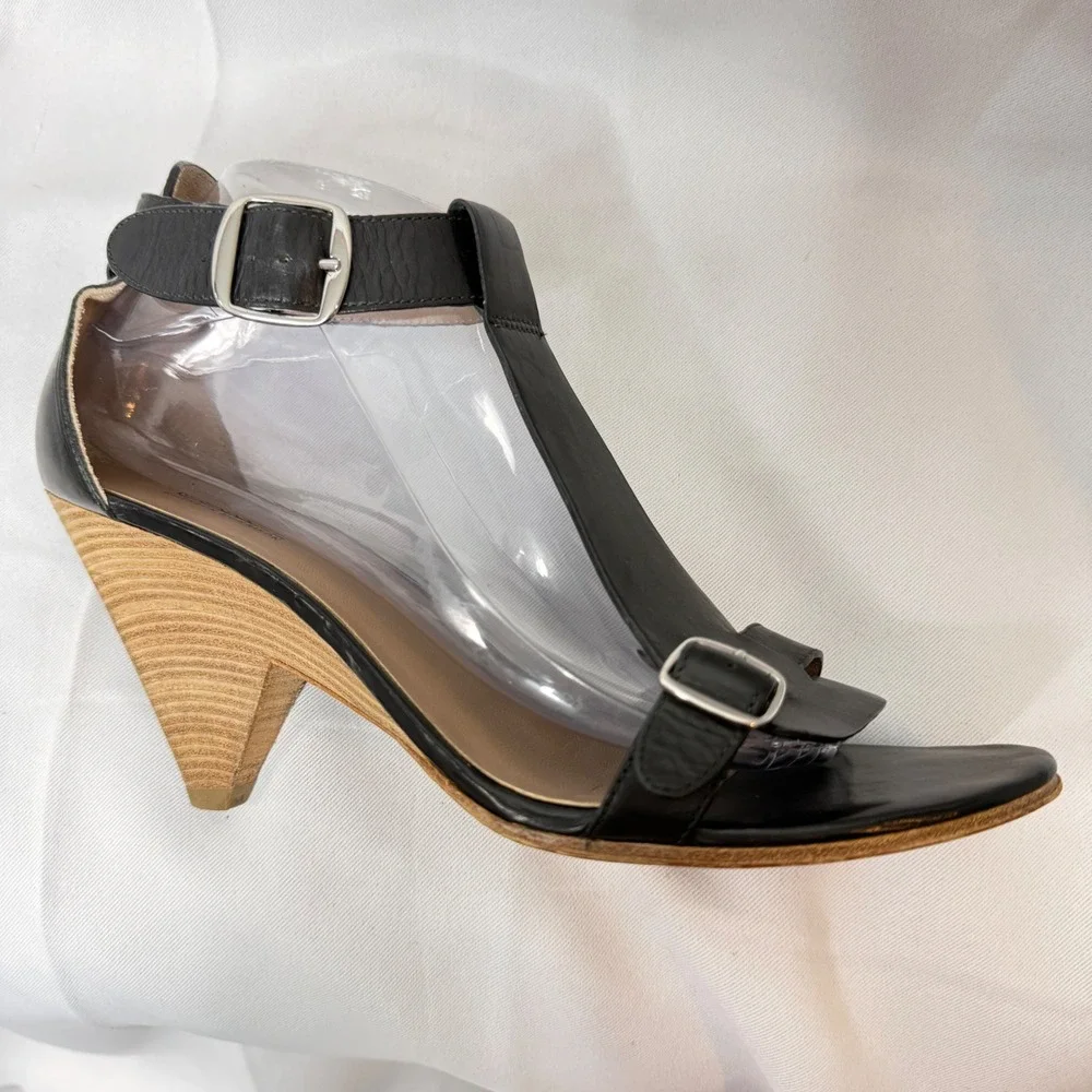 Belle‎ Sigerson Morrison Black Leather T-Strap Wood Wedge Sandals 9.5 B